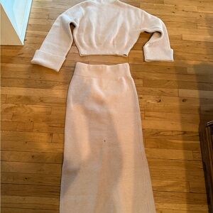 Elegant Cream tan Women's Skirt Set